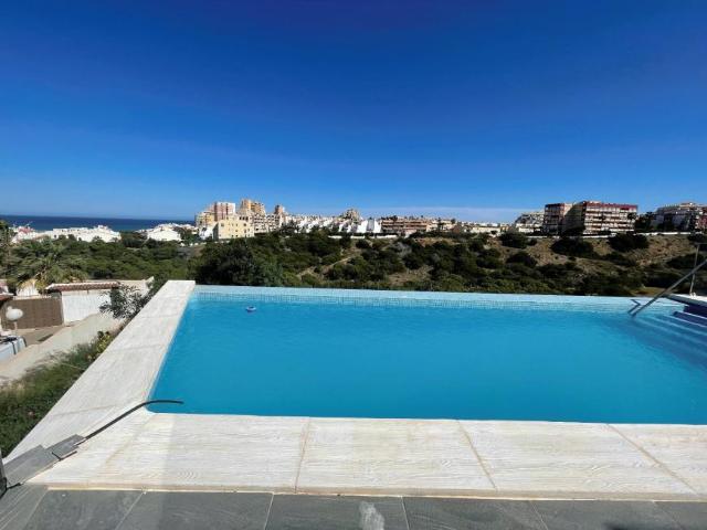 Villa en venta en La Mata