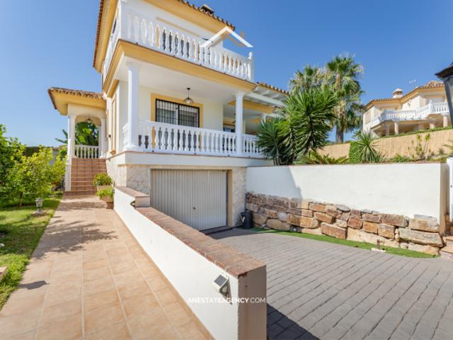 Villa en venta en Málaga