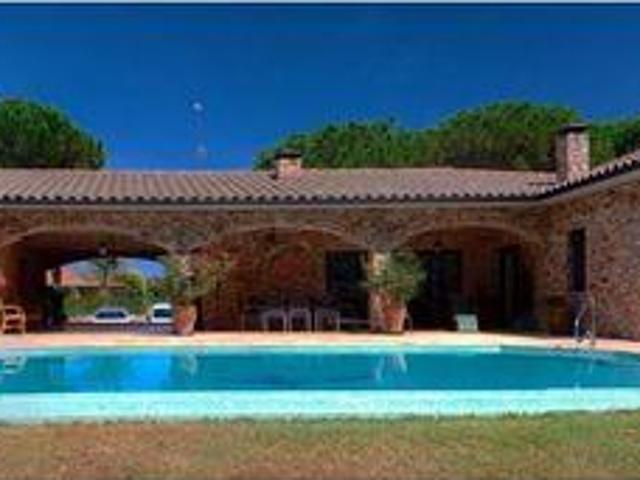 Villa en venta en Pals