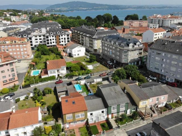 Casa en venta en Ares, Ferrol