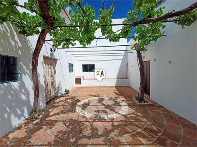 Casa en venta en Iznájar