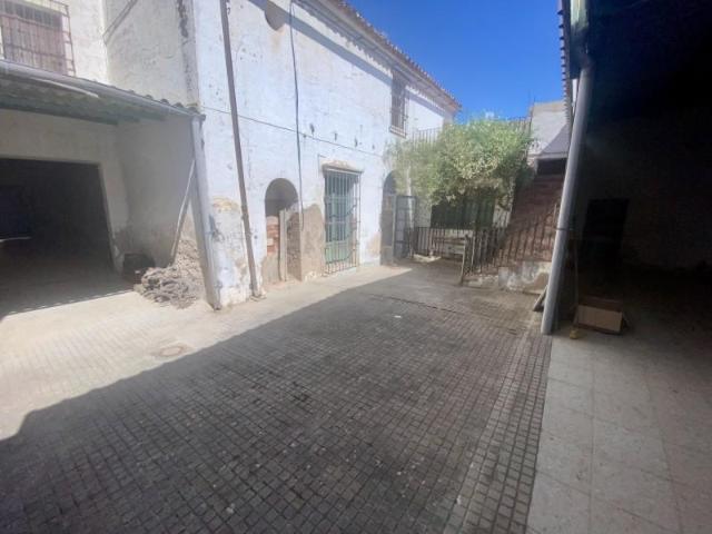 Casa en venta en Santa Marta, Badajoz
