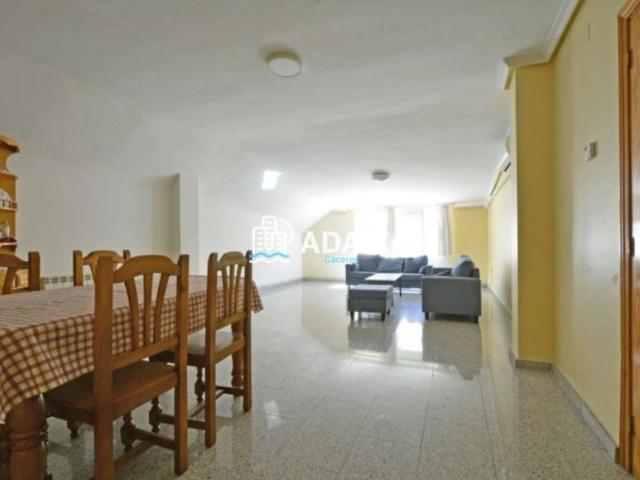 Apartamento en venta en Cáceres, Extremadura