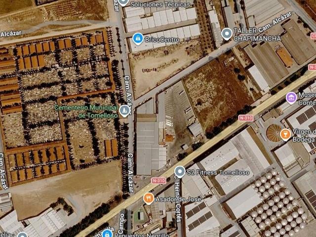 Nave en venta en Tomelloso, Castilla-La Mancha