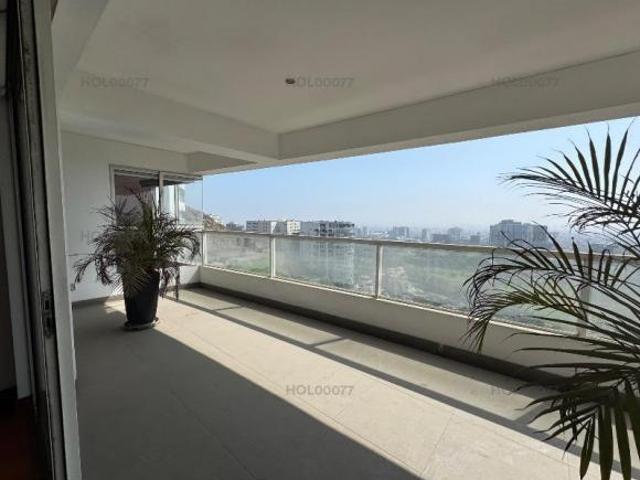 Venta amplio moderno edificio Golf Imperio, Cerros de Camacho, Surco