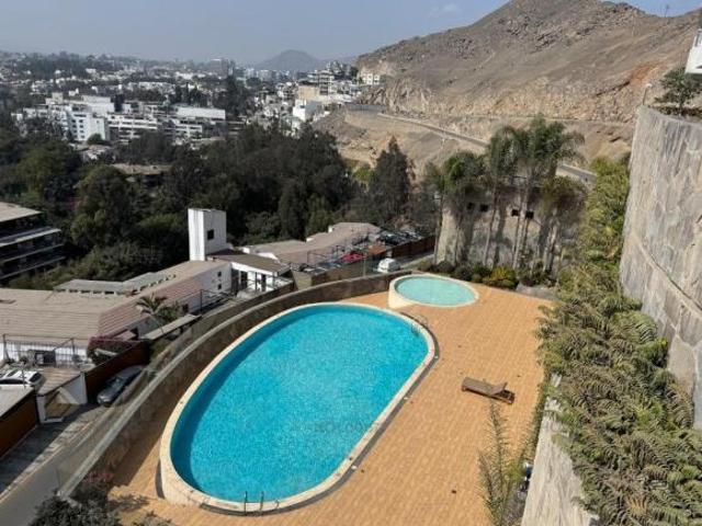 Venta amplio moderno edificio Golf Imperio, Cerros de Camacho, Surco