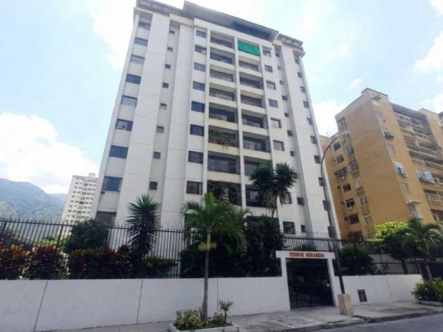 Apartamento en venta en La Urbina, Trujillo