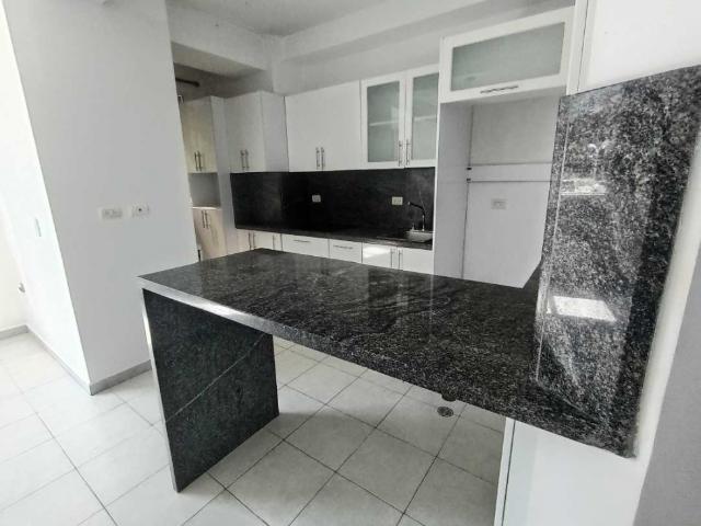 Apartamento en venta en Manongo, Valencia