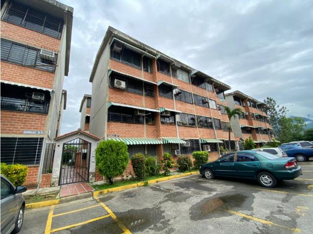 Apartamento en venta en Guarenas, Miranda