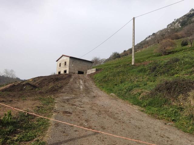 Casa en venta en Puente Viesgo, Cantabria