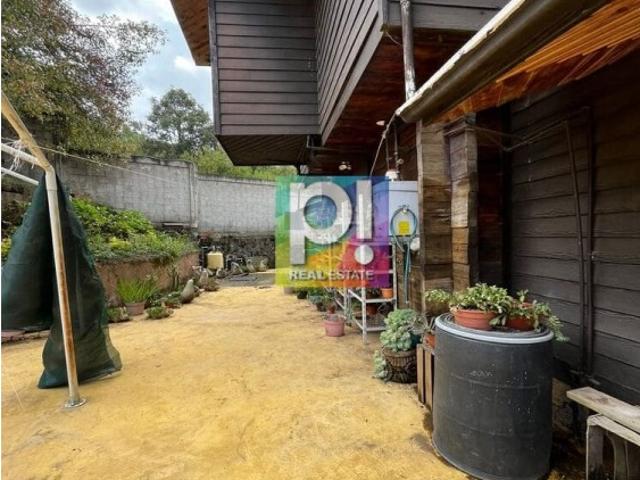 Casa en venta en Salvador Escalante, Michoacán