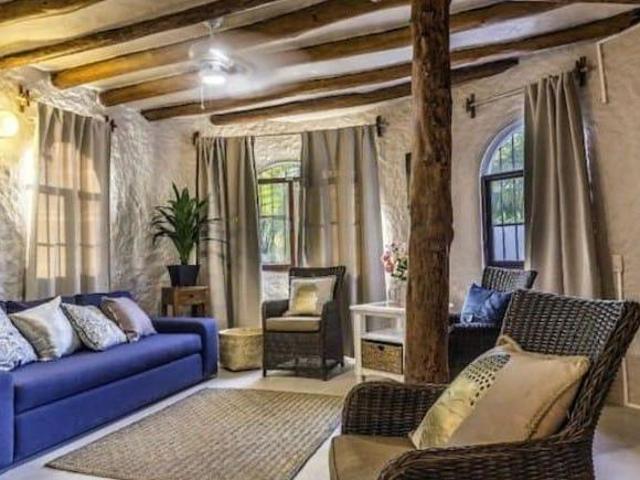 VENTA CASA AMUEBLADA HOLBOX 2 HAB CERCA PLAYA