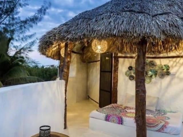 VENTA CASA AMUEBLADA HOLBOX 2 HAB CERCA PLAYA