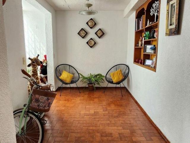 Venta Casa Duplex 3 habitaciones 2 baños planta alta cerca de Univa Ciudadela