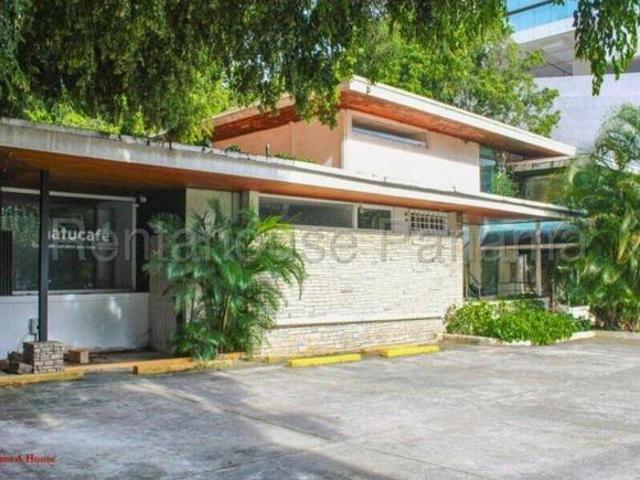 Venta Casa Comercial Obarrio IH