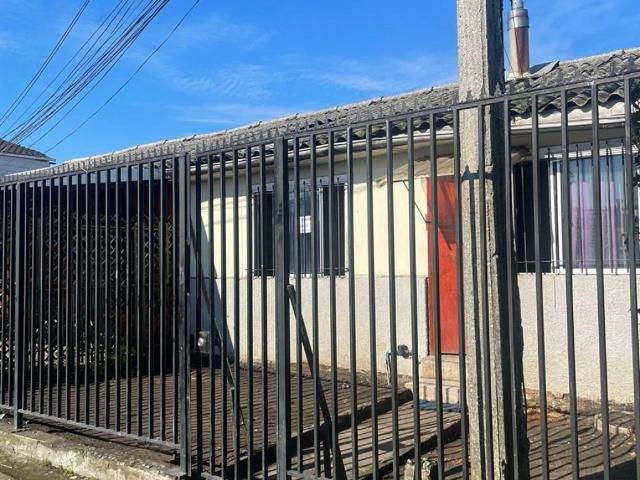 Casa en venta en Camilo Olavarría, Coronel