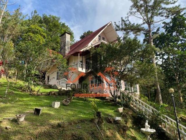 Venta Casa de Montaña en Altos de Cerro Azul