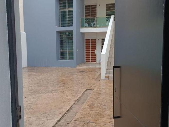 VENTA CASA DUPLEX EN LOMA BONA USO MIXTO