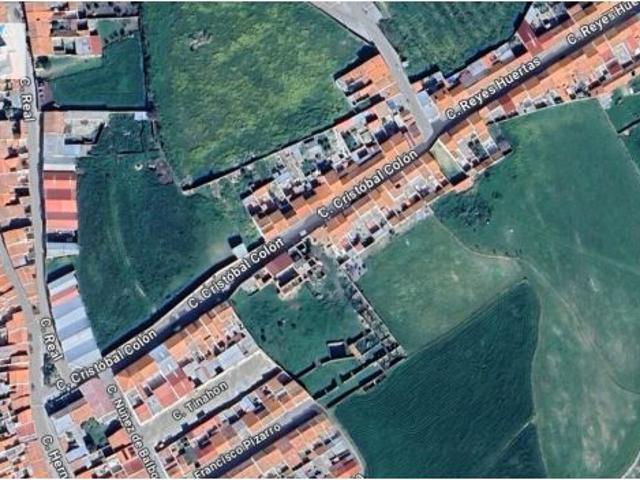 Casa en venta en Ahillones, Extremadura
