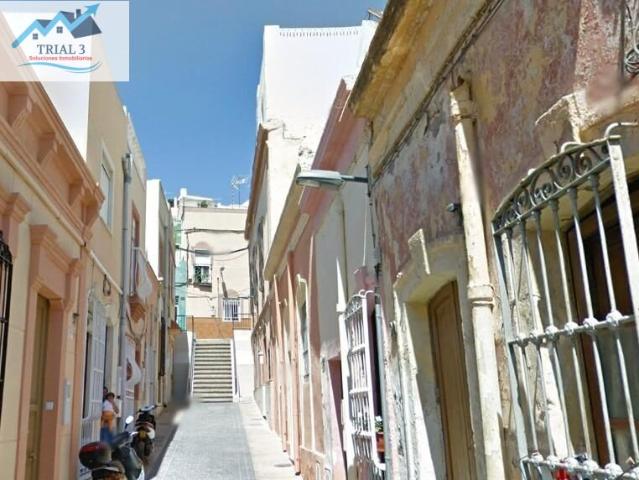 Casa en venta en Almedina, Almería