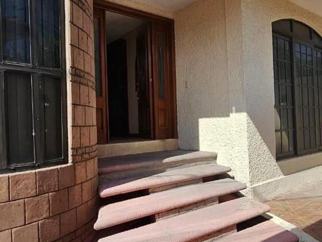 Casa en renta en Nezahualcóyotl, Estado de México