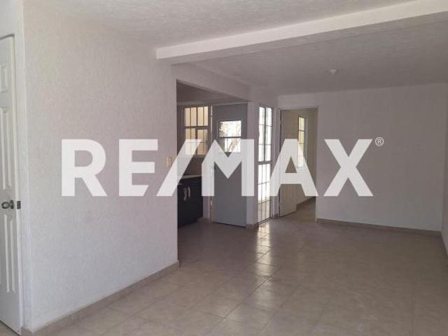 VENTA CASA EN CONDOMINIO