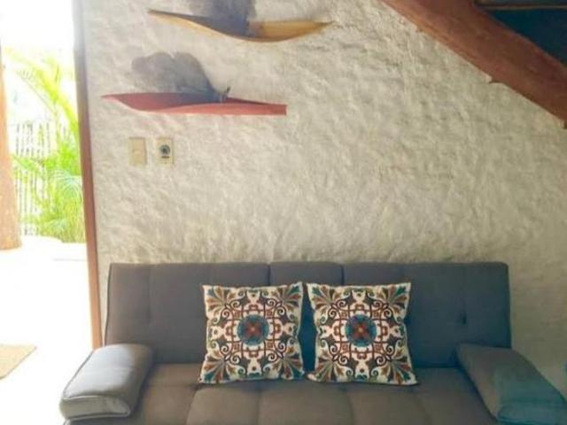 Venta Casa en Holbox: 3 Habitaciones, Terraza, Excelente Ubicación