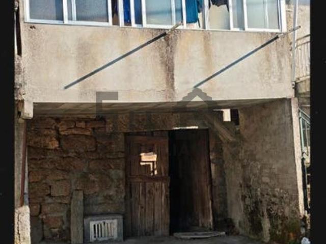 Casa en venta en Ourense, Galicia