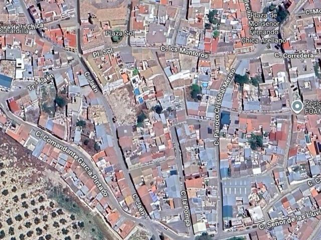 Casa en venta en Mengíbar, Andalucía