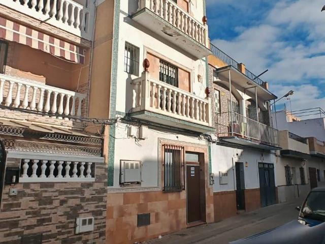 Dúplex en venta en Cerro-Amate, Sevilla