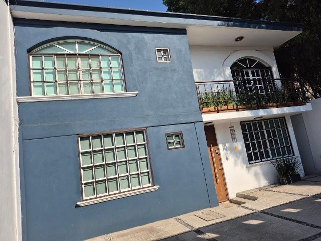 Casa en renta en Tlalnepantla De Baz, Estado de México