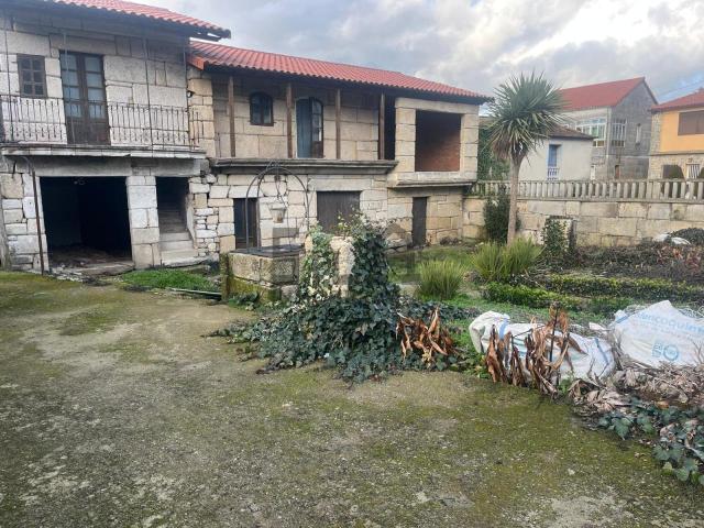 Casa en venta en A Limia, Galicia