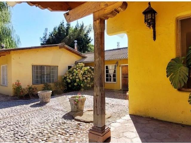 Venta casa patronal y campo 6,75 Has Santa Cruz