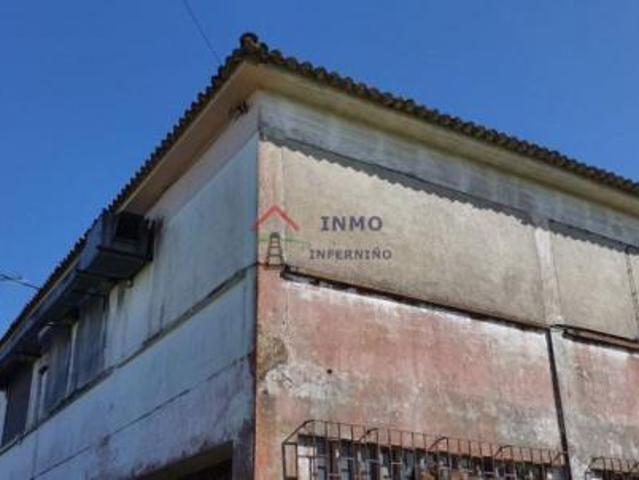 Casa en venta en Pedroso, Ferrol