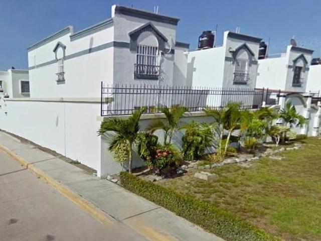 VENTA CASA RESIDENCIAL MEDITERRANEO CIUDAD DEL CARMEN CAMP