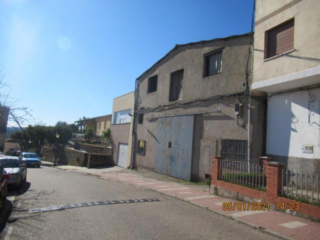 Casa en venta en Torre De Don Miguel, Extremadura