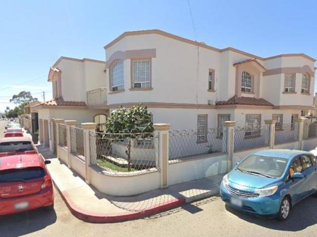 VENTA CASA VALLE DORADO BAJA CALIFORNIA NORTE