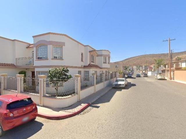 VENTA CASA VALLE DORADO BAJA CALIFORNIA NORTE