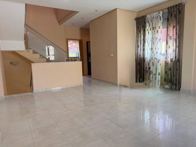 Casa en venta en Bormujos, Andalucía