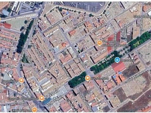 Casa en venta en Mengíbar, Andalucía