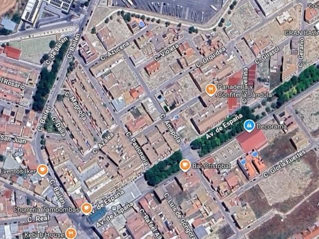 Casa en venta en Mengíbar, Andalucía