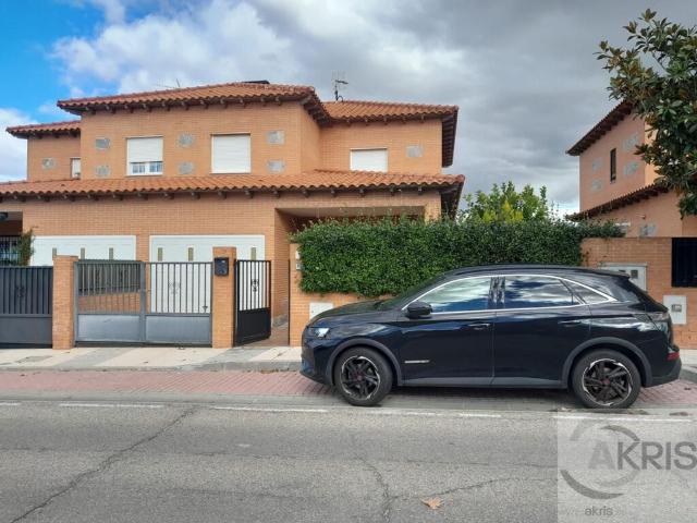 Chalet en venta en Carranque, Toledo
