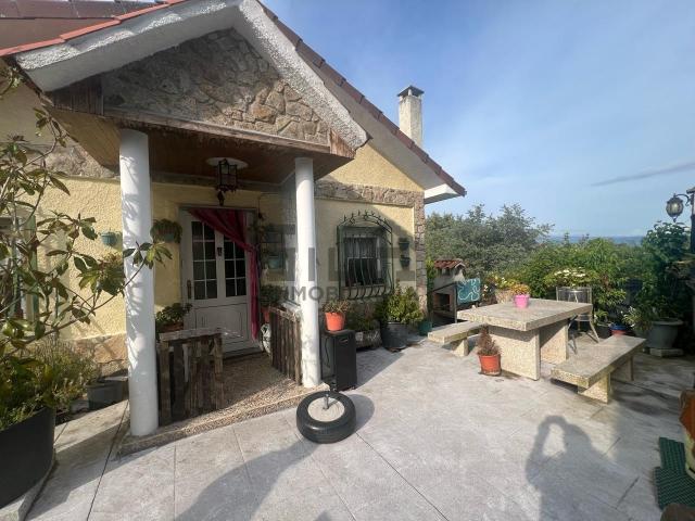 Chalet en venta en Ourense, Galicia