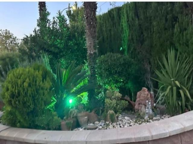 Casa en venta en Puente Tablas, Jaén