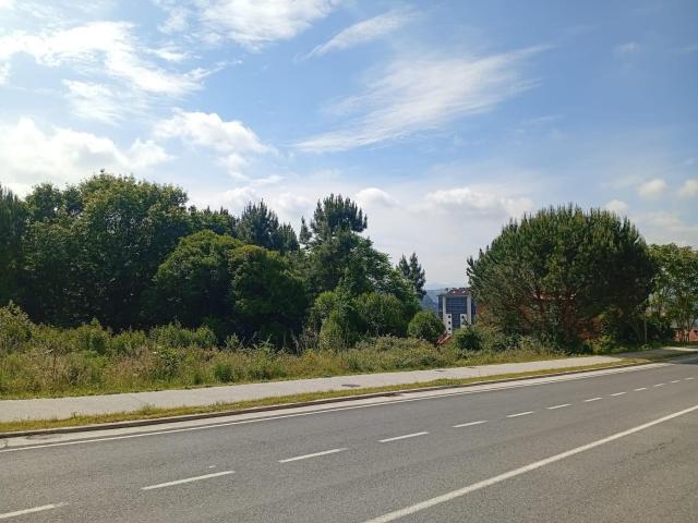 Terreno en venta en Ourense