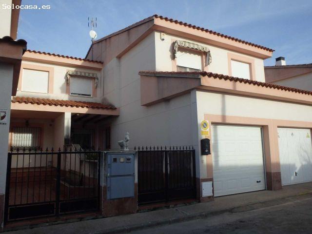 Casa en venta en Cazalegas, Castilla-La Mancha