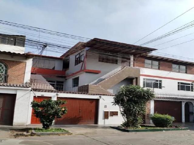 Departamento venta en Salamanca, Lima Metropolitana