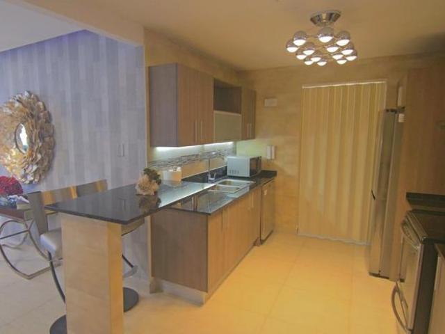 Venta de apartamento amoblado en playa blanca