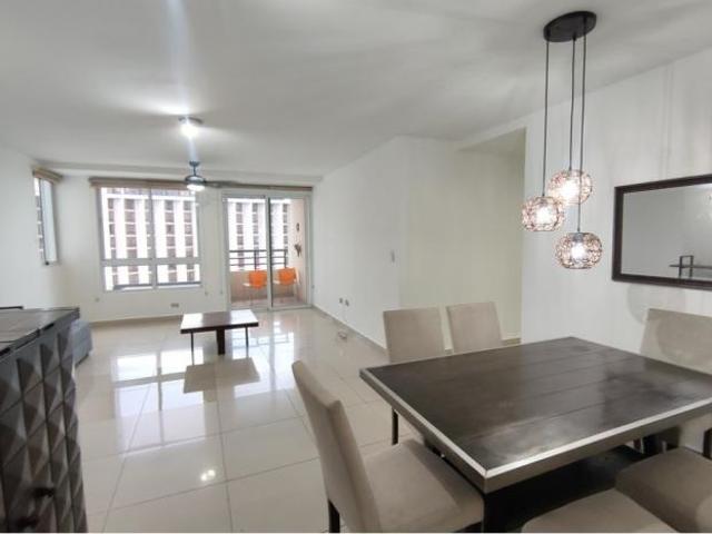 Venta de apartamento amoblado, en san francisco