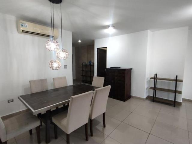 Venta de apartamento amoblado, en san francisco